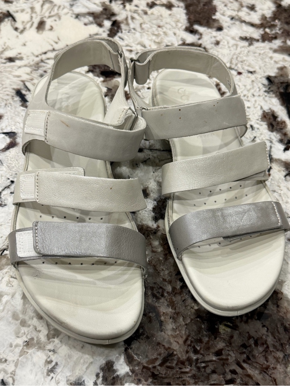 Ecco Women's All Leather-White and Silver Triple Strap Comfort Sandals